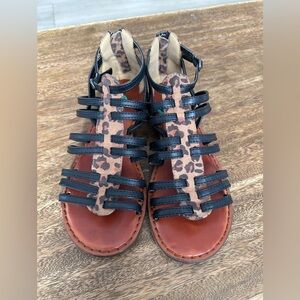 American Eagle Outfitters Leopard Print Strappy Sandals Women’s Size 8